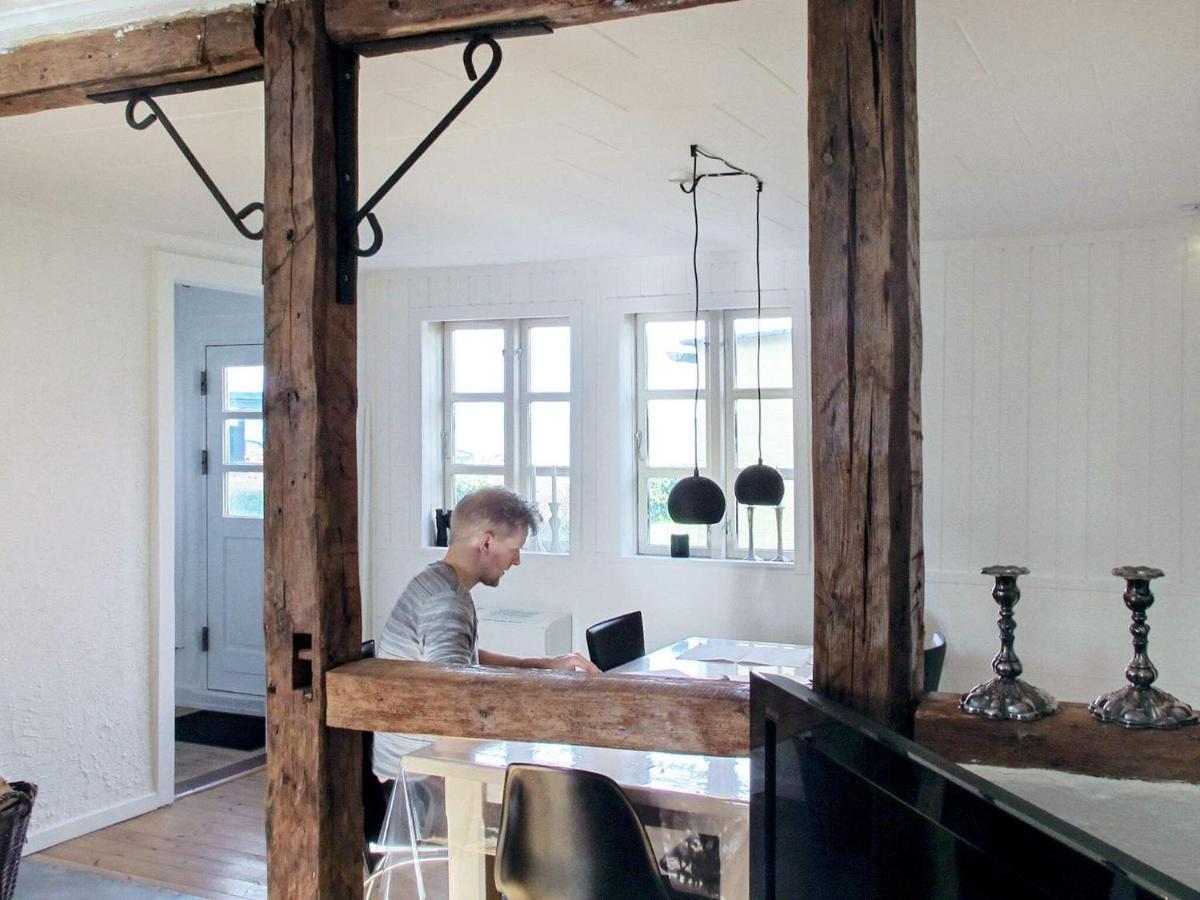 4 Person Holiday Home In Bandholm Exteriér fotografie