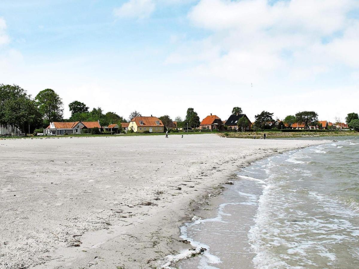 4 Person Holiday Home In Bandholm Exteriér fotografie